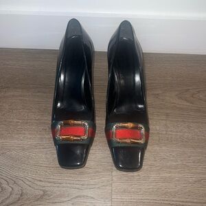 Gucci Black Patent Leather Web Bamboo Buckle Pumps